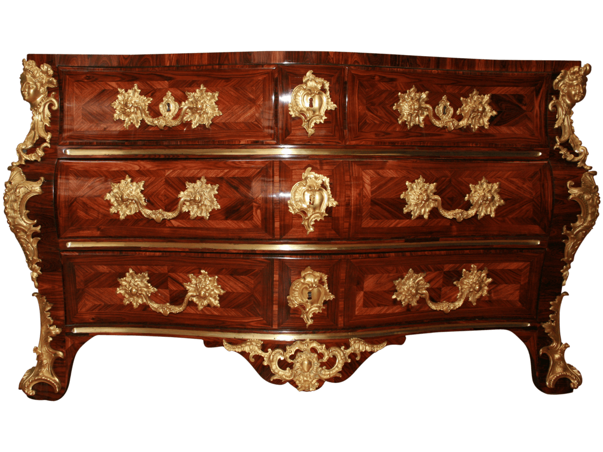 Après restauration. Commode Louis XV Après restauration. Commode Louis XV