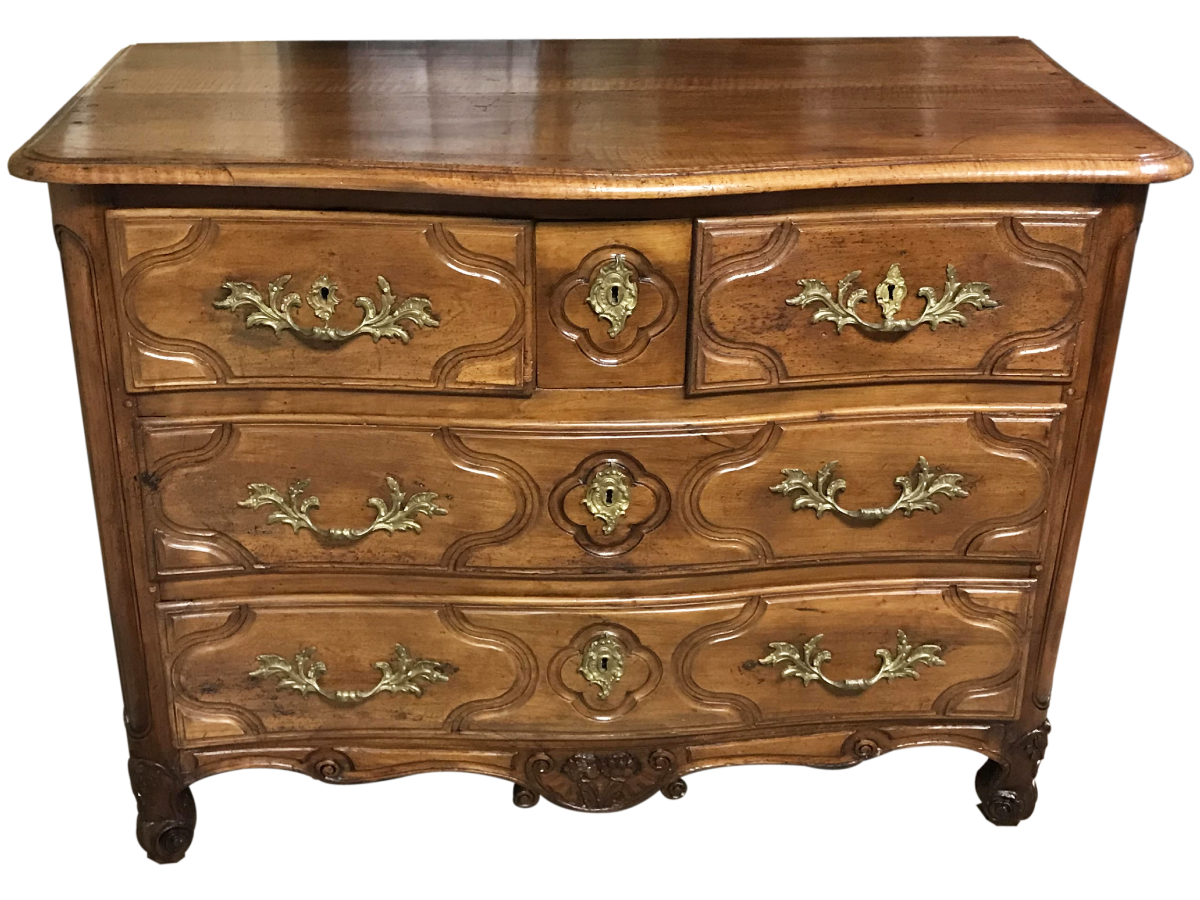 Après restauration. Commode d'époque Louis XV Après restauration. Commode d'époque Louis XV