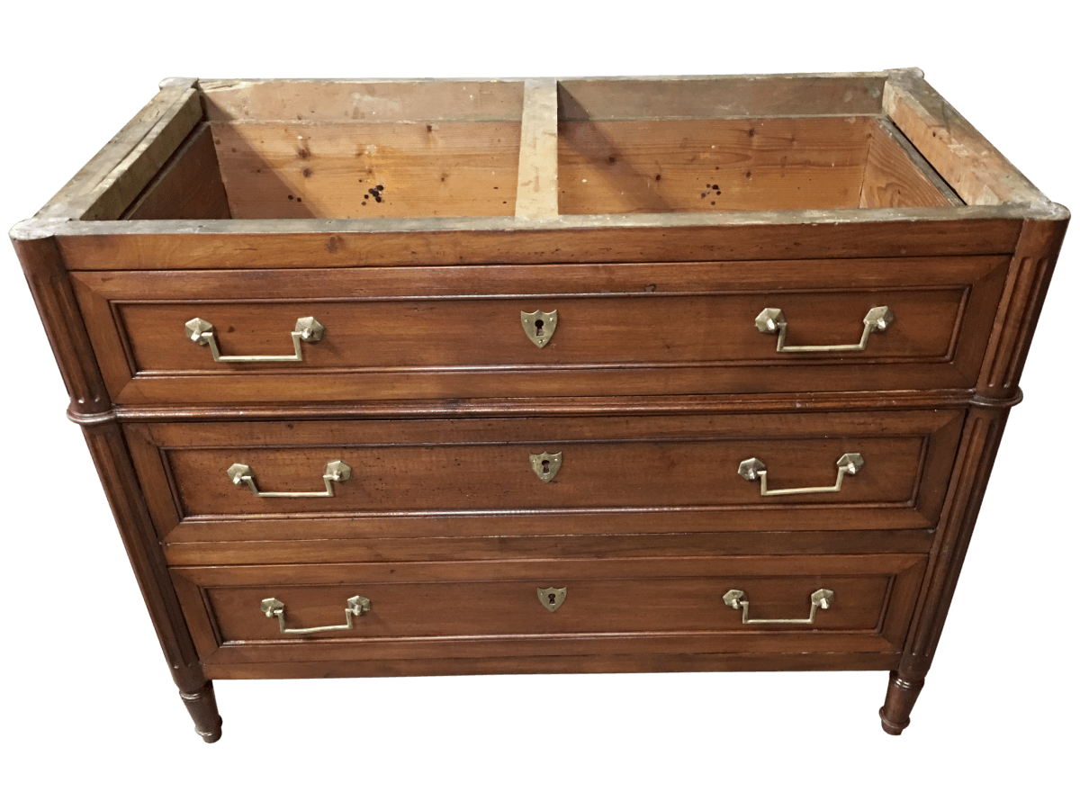 Après restauration. Commode Louis XVI Après restauration. Commode Louis XVI
