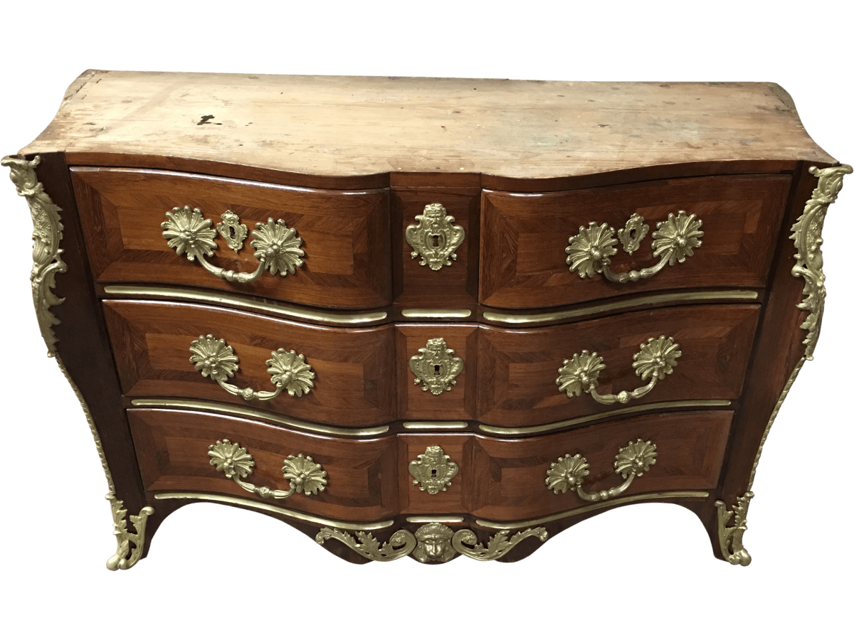 Après restauration. Commode d'époque Régence Après restauration. Commode d'époque Régence