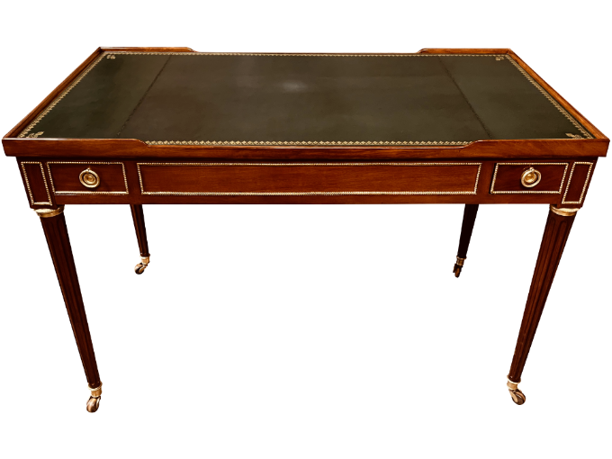Après restauration. Table à jeux d'époque Louis XVI estampillée de Claude-Mathieu Magnien Après restauration. Table à jeux d'époque Louis XVI estampillée de Claude-Mathieu Magnien